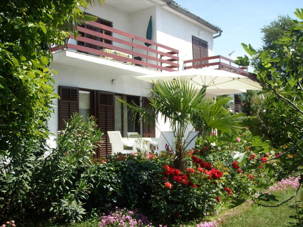 פורץ Apartments Barbara מראה חיצוני תמונה