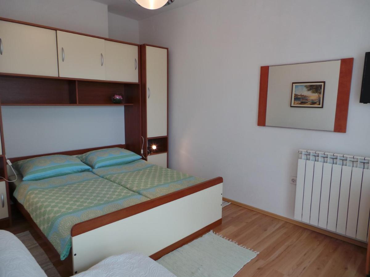 פורץ Apartments Barbara מראה חיצוני תמונה